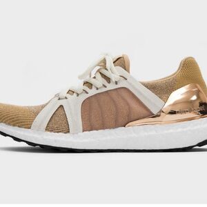 Rare Adidas by Stella McCartney UltraBoost Future Metallic Women’s Size 9